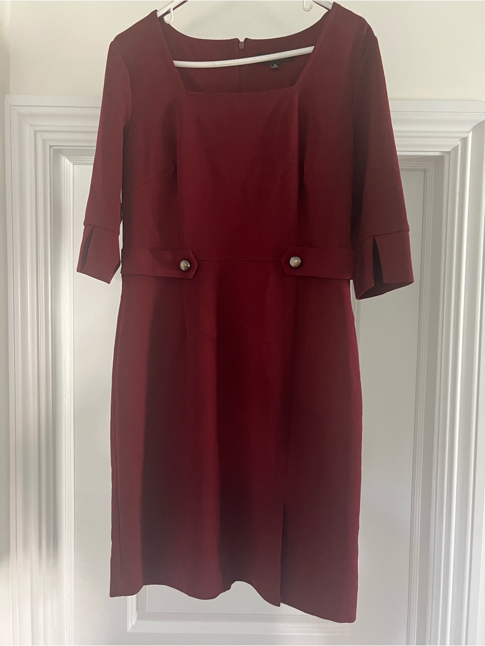 GLAMOUR Burgundy Sheath Dress Size 12 Square Neck Side Button Tab Work Office